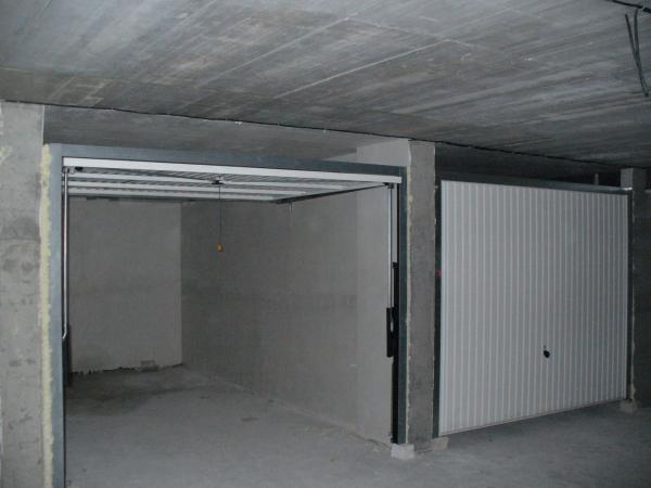 Монтирани гаражни врати HORMAN